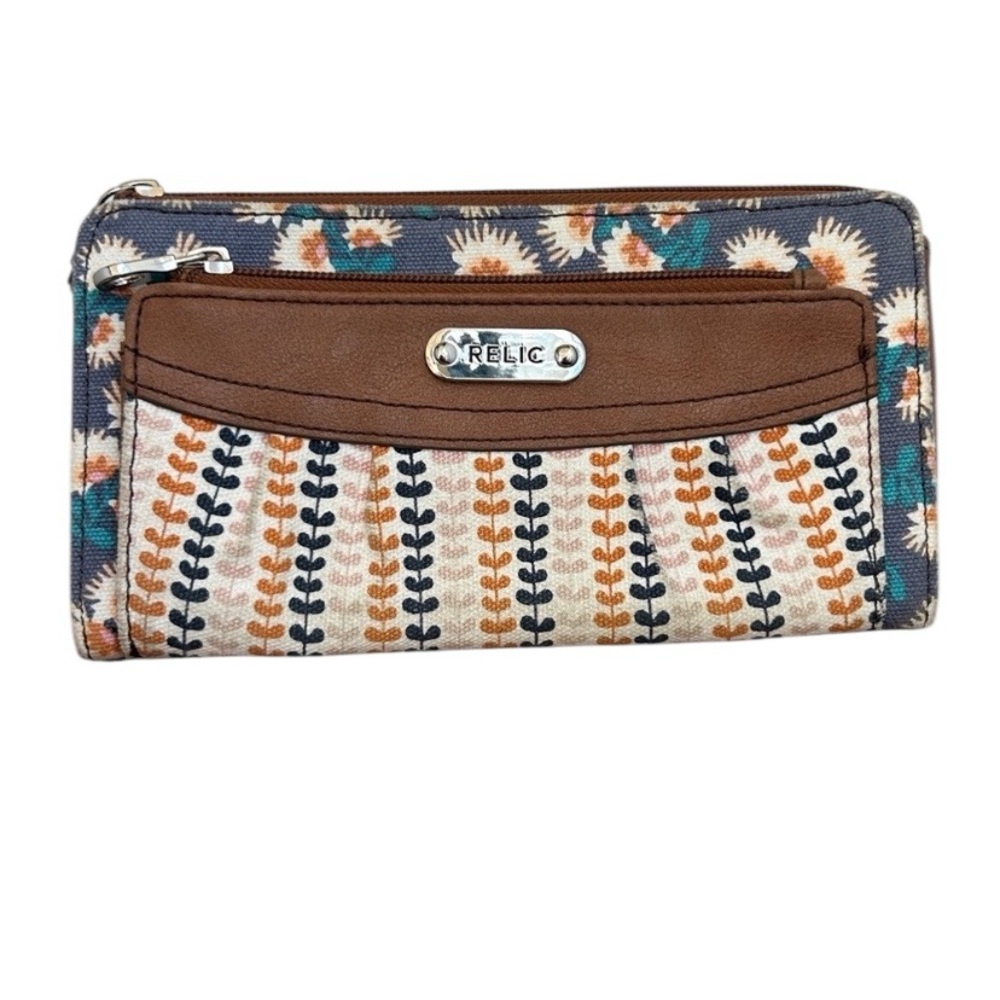 Relic by Fossil Floral Wallet